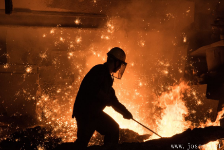 高爐煉鐵與非高爐煉鐵技術有何區別？